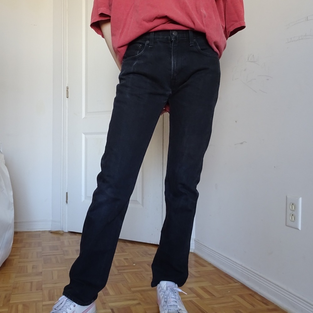UNIQLO BLACK JEANS